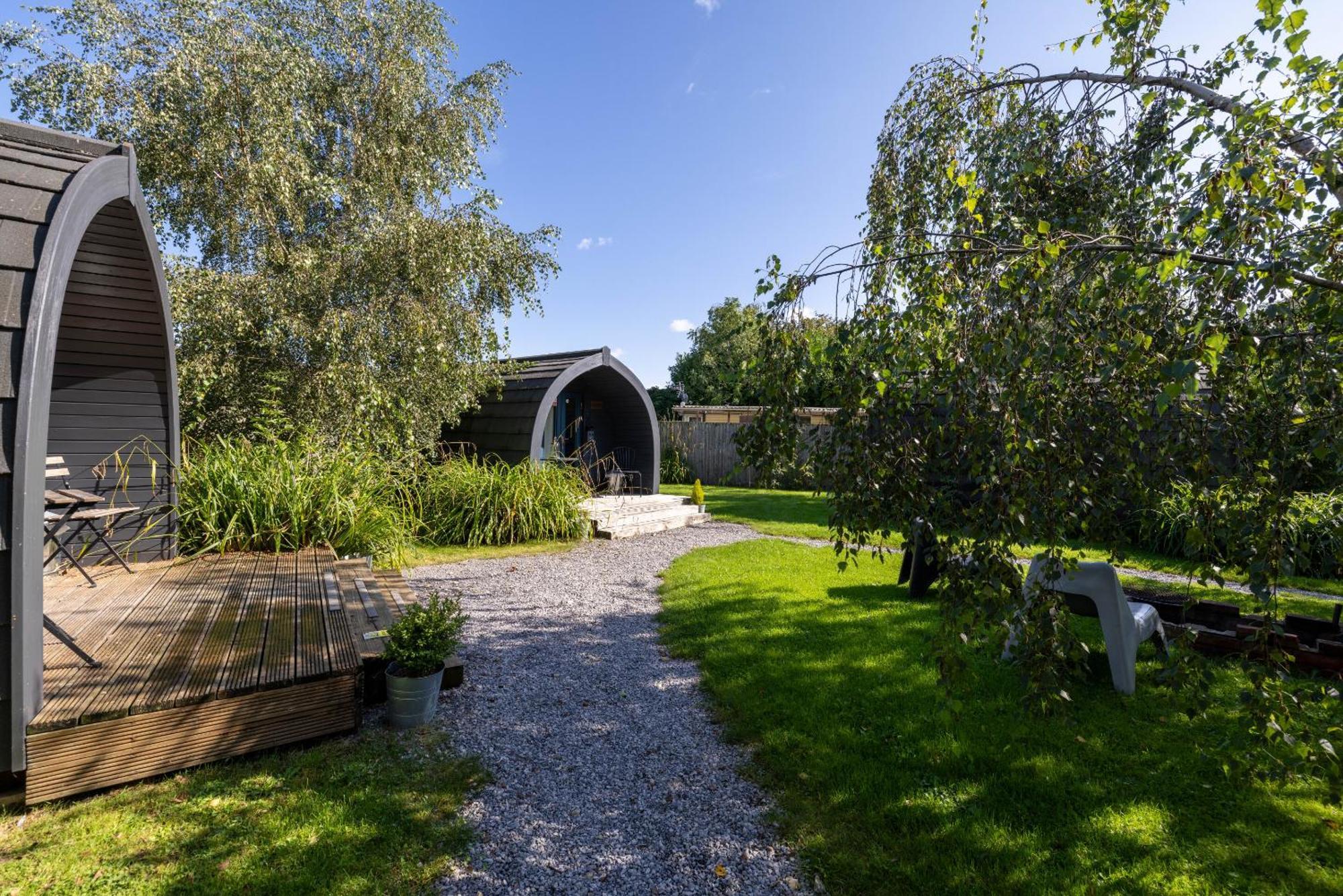 The Little Hide - Adult Only Camping Pods Wigginton  Room photo